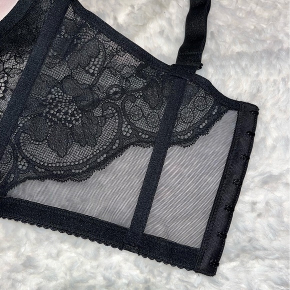34B Victoria’s Secret Corset Top (Black) - Picture 4 of 8